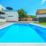 Villa Five Bedroom With Private Pool Dicmo