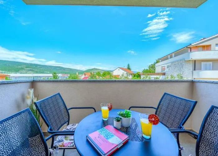 Five Bedroom With Private Pool Dicmo