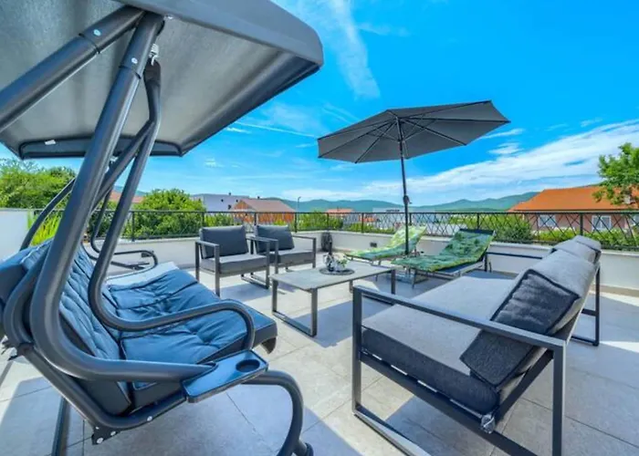 Five Bedroom With Private Pool * Dicmo